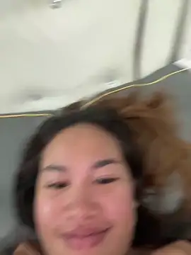 Ponthip online show from April 17, 2026, 4:43 pm