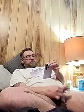 Snapshot of Rockymichael80 chatting on March 2, 2026, 5:08 am Rockymichael80 online show from March 2, 2026, 5:08 am