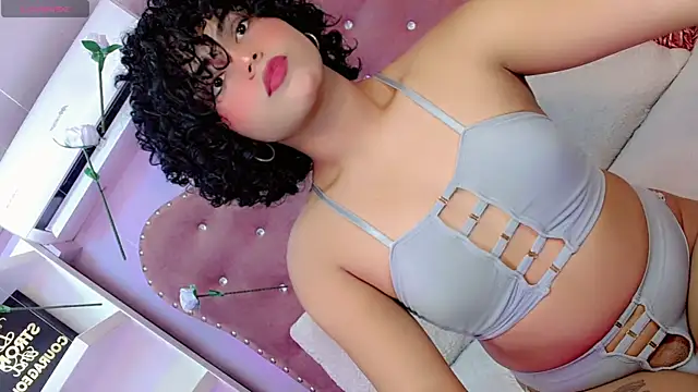 babyAnthonella online show from March 1, 2026, 11:56 am