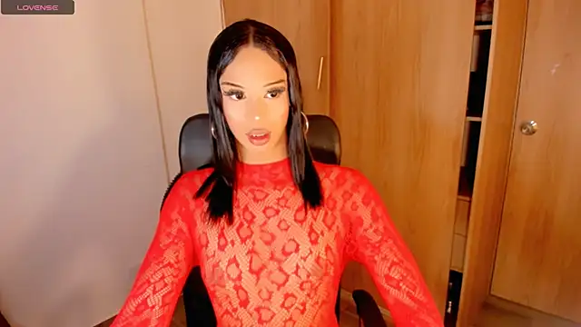 Snapshot of Celene_Goddess chatting on May 23, 2026, 8:29 am Celene Goddess online show from May 23, 2026, 8:29 am