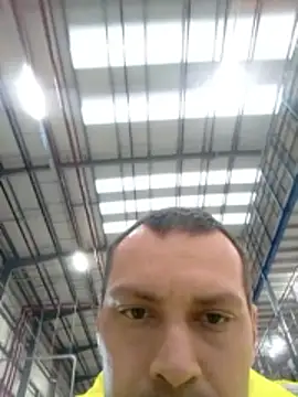 pacakiraly21 online show from May 12, 2026, 4:53 am