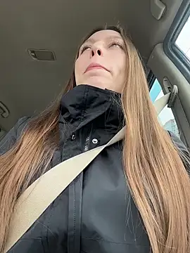 LeiaMood online show from April 3, 2026, 5:05 am