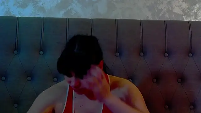 Snapshot of MaddyAllure chatting on February 14, 2026, 7:38 am MaddyAllure online show from February 14, 2026, 7:38 am