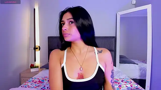 lilith petit  online show from February 20, 2026, 1:22 pm