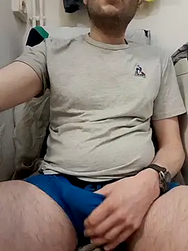 80julien online show from February 19, 2026, 4:30 am