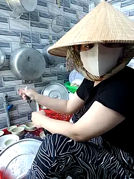 EnzxMoon02 online show from March 4, 2026, 6:08 am