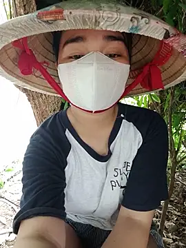 EnzxMoon02 online show from June 10, 2026, 5:28 am