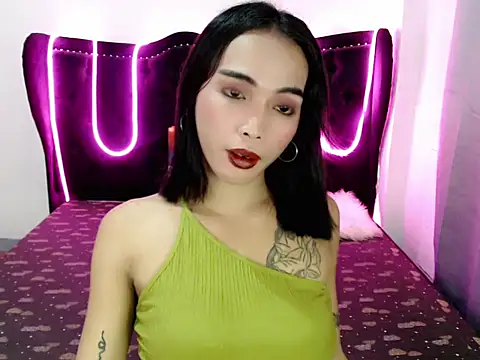 marishkafox69 online show from January 12, 2026, 11:37 am