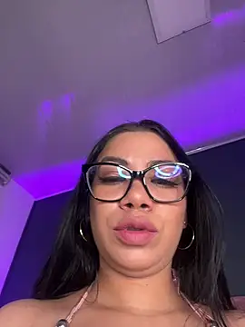 Little Lexyy online show from July 8, 2026, 5:34 am