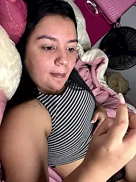 Snapshot of kimelizha chatting on January 13, 2026, 10:20 am kimelizha online show from January 13, 2026, 10:20 am