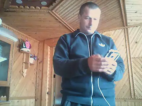 Ivan9iutt online show from April 23, 2026, 10:14 am