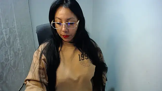 soyElena46 online show from March 10, 2026, 11:26 am