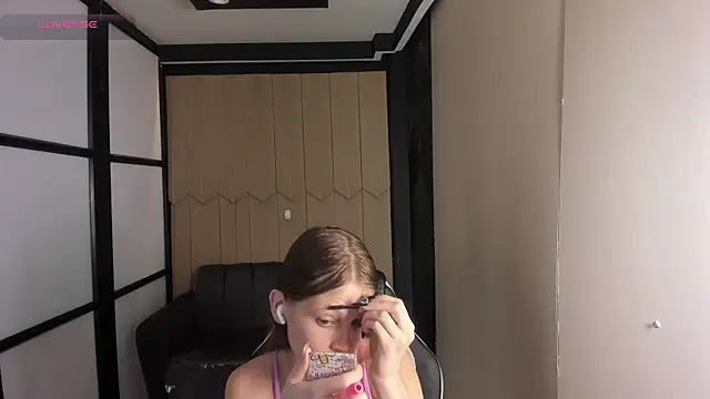 ElviraRosse1 online show from January 13, 2026, 12:32 pm