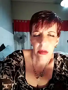 Juguetonafogosa5 online show from April 2, 2026, 10:29 pm