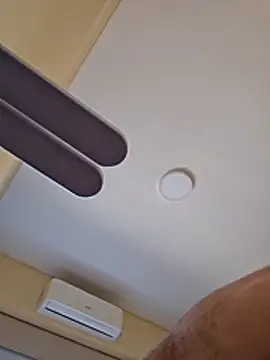 Snapshot of pablovlar chatting on February 1, 2026, 1:53 pm pablovlar online show from February 1, 2026, 1:53 pm