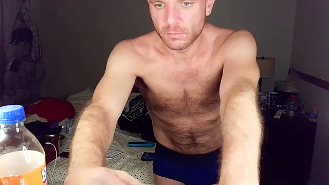 FrankieFuckMe online show from April 6, 2026, 4:21 am