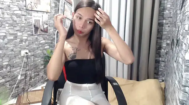 LOVELYMAYUMIE online show from February 26, 2025, 10:04 am