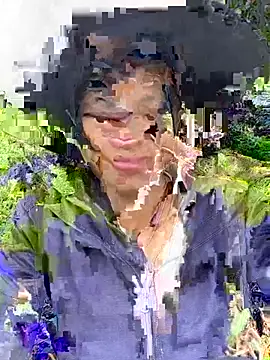 Snapshot of sun-shii chatting on July 18, 2026, 12:59 am sun-shii online show from July 18, 2026, 12:59 am