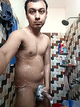 Uzieham22 online show from March 19, 2026, 3:43 am