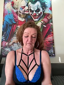 gabi-milf online show from February 18, 2026, 8:10 am