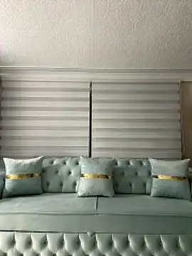 Missolevelvet online show from July 1, 2026, 8:41 pm