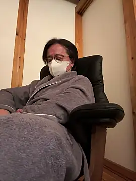 hiroshi-1964 online show from January 31, 2026, 9:35 pm