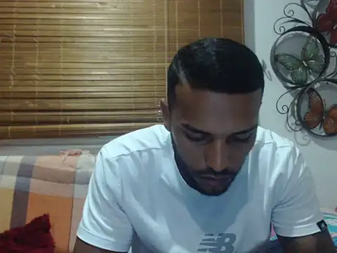 BlackWolfOficial online show from June 10, 2026, 4:23 am