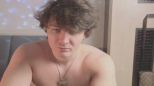 jastinpeterson online show from February 3, 2026, 11:43 pm