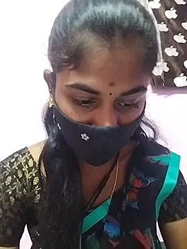 Tamil Hot RoyalQueen online show from March 31, 2026, 5:02 pm