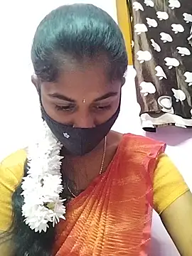 Tamil Hot RoyalQueen online show from April 18, 2026, 3:16 pm