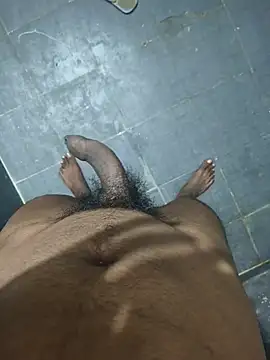 Snapshot of Younger_4u chatting on July 21, 2026, 3:25 pm Younger 4u online show from July 21, 2026, 3:25 pm