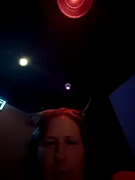 Snapshot of Annafun321 chatting on February 7, 2026, 6:33 pm Annafun321 online show from February 7, 2026, 6:33 pm