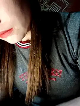 natra0033 online show from February 20, 2026, 1:33 pm