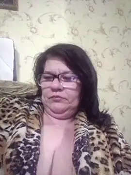 NysiOlsen online show from April 13, 2026, 5:29 pm