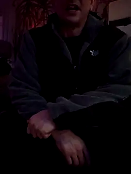 Snapshot of hotnready42069 chatting on February 1, 2026, 4:33 am hotnready42069 online show from February 1, 2026, 4:33 am