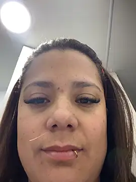 Pretty  Milf online show from February 26, 2026, 9:19 am