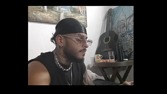 Snapshot of liyamjunior chatting on February 15, 2026, 4:42 am liyamjunior online show from February 15, 2026, 4:42 am