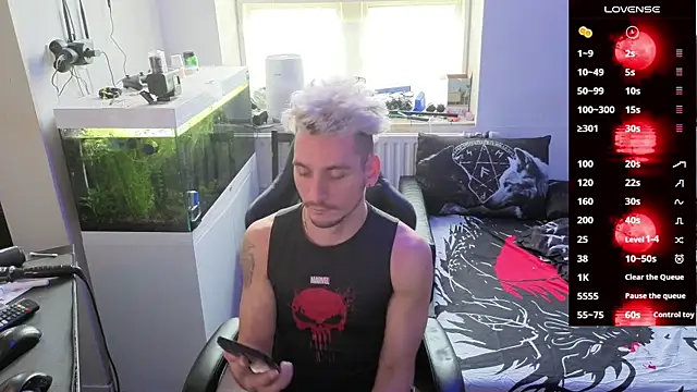 Rayzel White online show from February 23, 2026, 1:52 pm