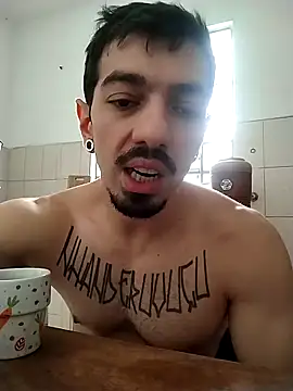 LuigiBoni online show from April 26, 2026, 1:09 pm