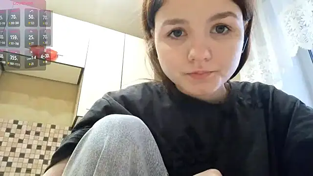 Snapshot of GameToiler chatting on January 18, 2026, 6:28 am GameToiler online show from January 18, 2026, 6:28 am