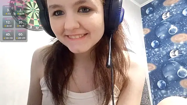 Snapshot of GameToiler chatting on February 18, 2026, 9:33 pm GameToiler online show from February 18, 2026, 9:33 pm