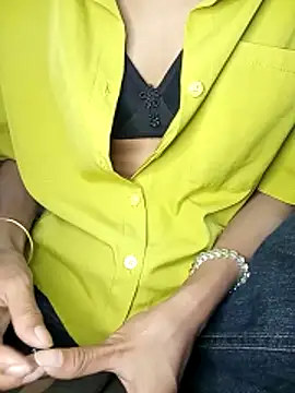 Snapshot of Lisa_xx2 chatting on January 16, 2026, 11:36 am Lisa xx2 online show from January 16, 2026, 11:36 am