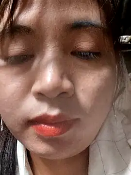 miumiu sexy2x online show from March 8, 2026, 2:04 am