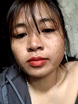 miumiu sexy2x online show from March 16, 2026, 1:22 am