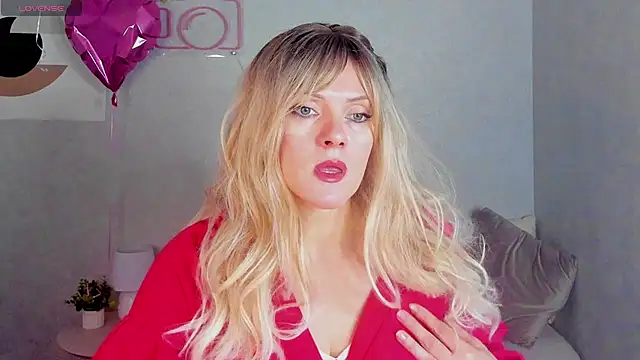 Snapshot of Victoria_Nelson chatting on March 3, 2026, 12:50 am Victoria Nelson online show from March 3, 2026, 12:50 am