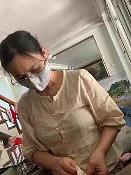 emgaisayhi online show from March 2, 2026, 7:15 am