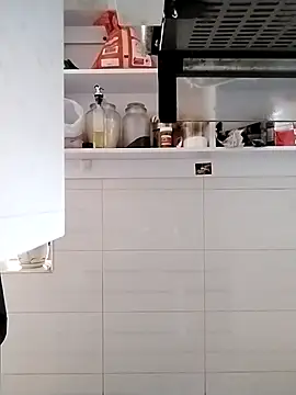 niiix 01 online show from March 25, 2026, 6:47 pm