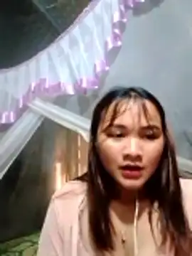 Lisakeem online show from June 7, 2026, 6:50 am