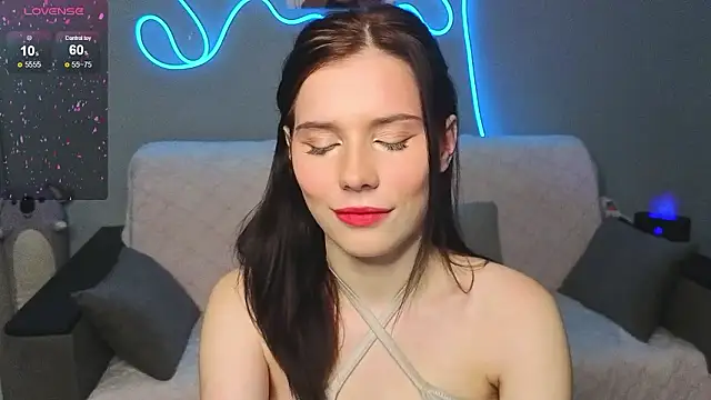 JinxMoon online show from February 19, 2026, 5:09 pm