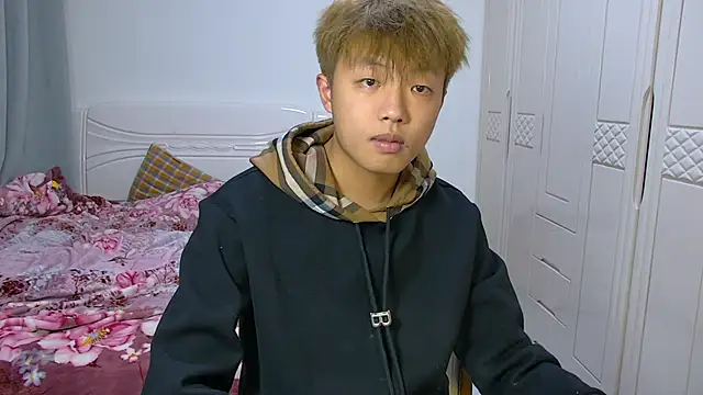 Chocolates-001 online show from February 10, 2026, 11:03 am